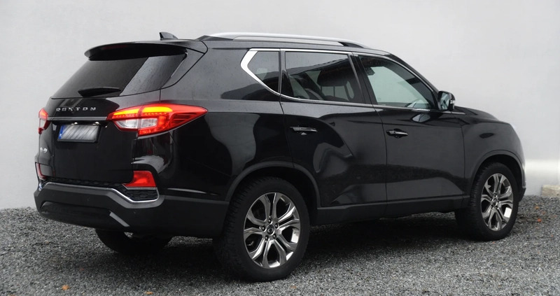 SsangYong REXTON cena 99999 przebieg: 102000, rok produkcji 2018 z Jarocin małe 781